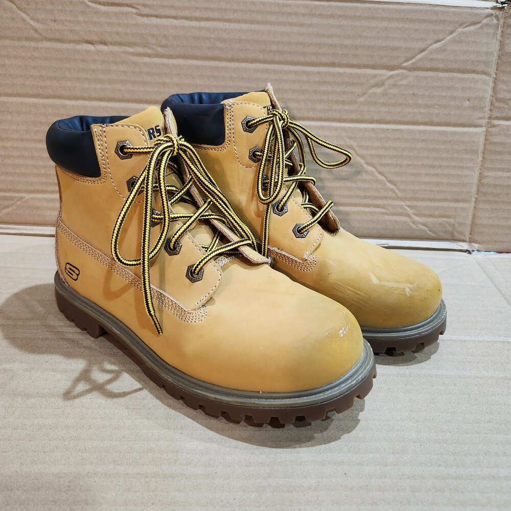 Size 4 Boys Tan Sketchers Boots